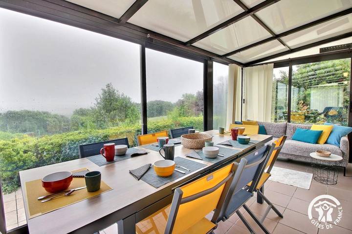 Gîte pour 8 personnes, avec terrasse et jardin à Cléguérec - 4