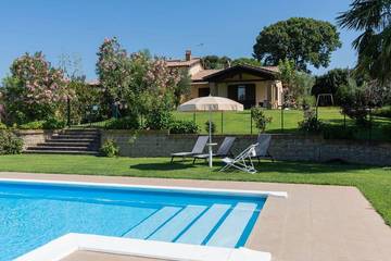 Ferienhaus für 6 Personen, mit Garten und Pool in Bolsena