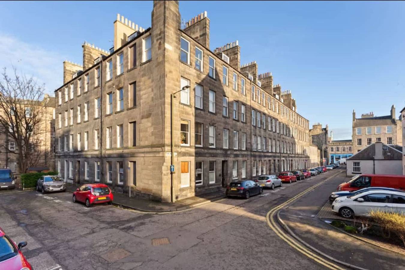 Apartamento entero, First Floor-2 Bedroom Apartment in Leith, Edimburgo
