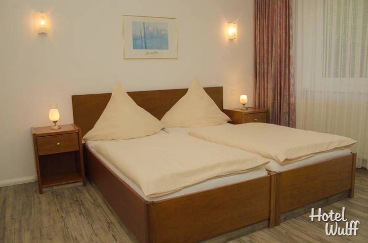 Hotel für 2 Personen, mit Terrasse und Garten sowie Ausblick in Warburg - 3