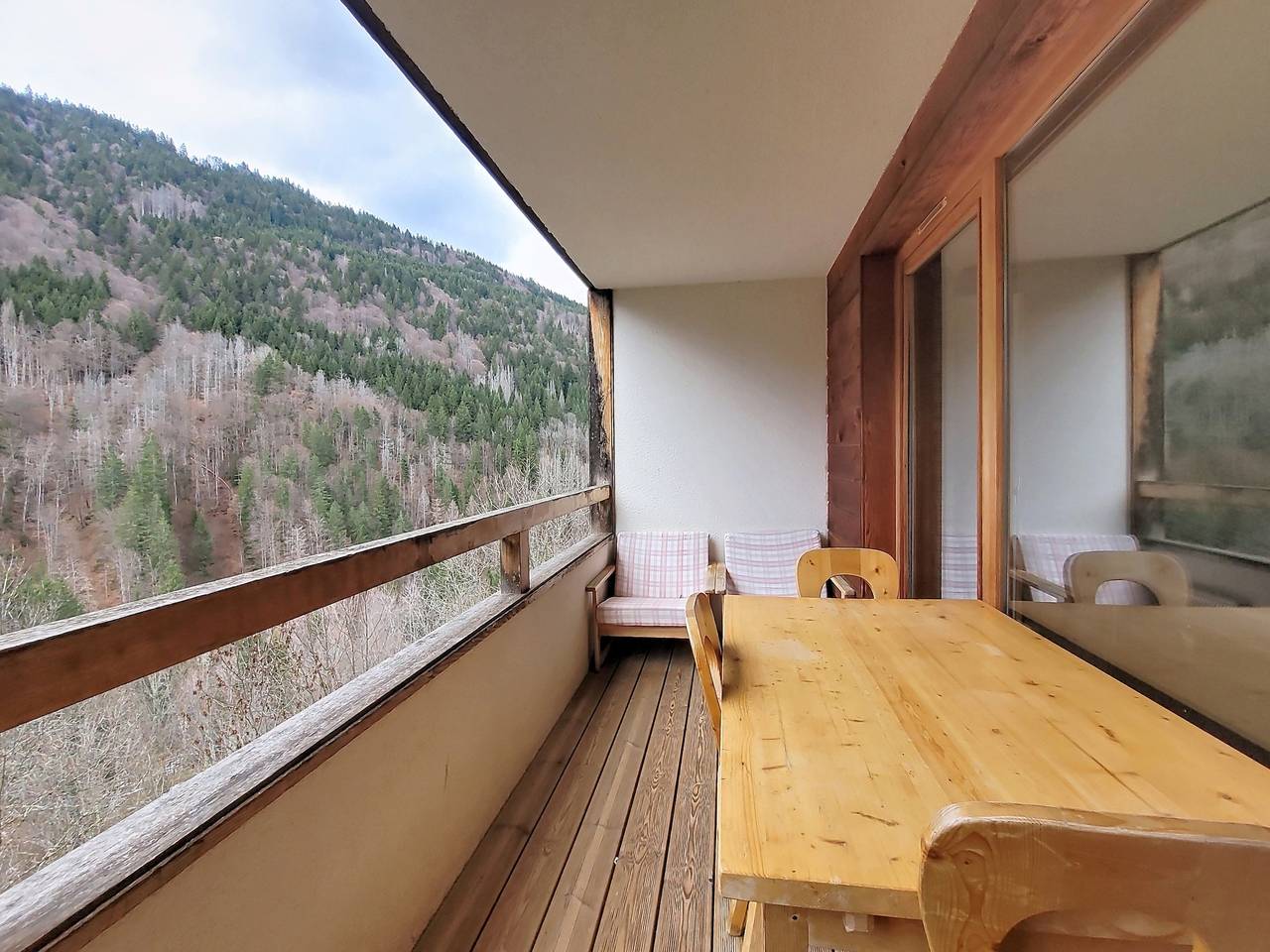 Ganzes Studio, Enchaple S61 - 4 pers - Coeur de station - Piscine - St Jean d'Aulps in Saint-Jean-d'Aulps, Les Portes du Soleil
