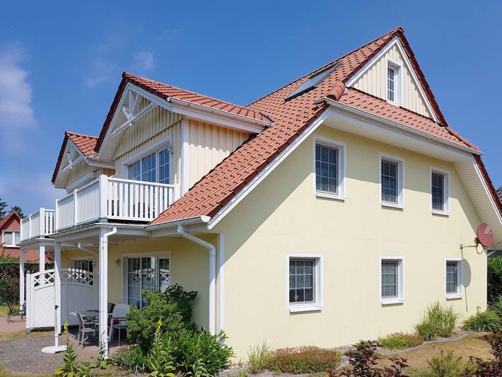 Ferienwohnung für 3 Personen, mit Terrasse und Garten in Prerow