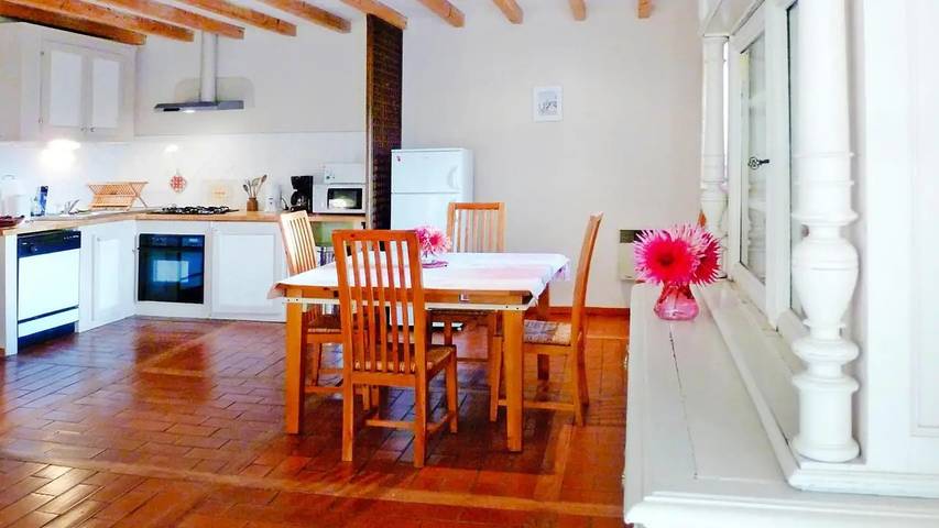 Appartement de vacances pour 6 personnes, avec jardin et piscine, animaux acceptés en Haute-Loire - 2