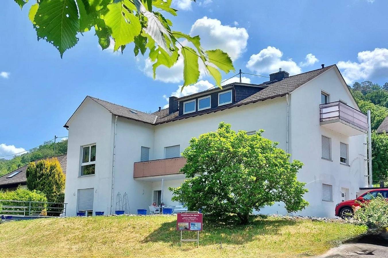 Ganze Ferienwohnung, Appartment "Maritim" mit großer Terrasse in Obernhof, Lahn-Taunus