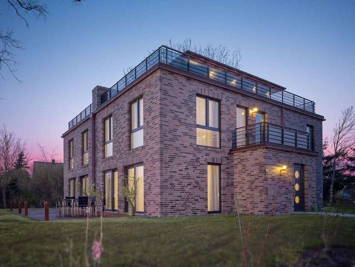 Feriehus for 6 personer, med Balkong og Terrasse i tillegg til Sauna i Rügen