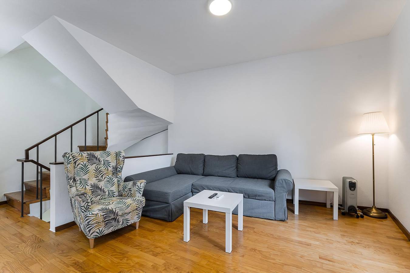 Guestready - Modern Duplex, Neo-Classical Building in Sé (Porto), Porto