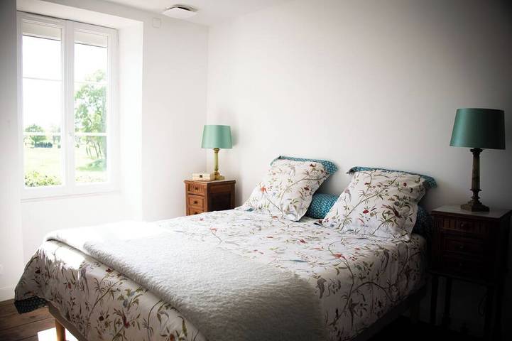 Gîte pour 6 personnes, avec jardin à Sanxay - 3