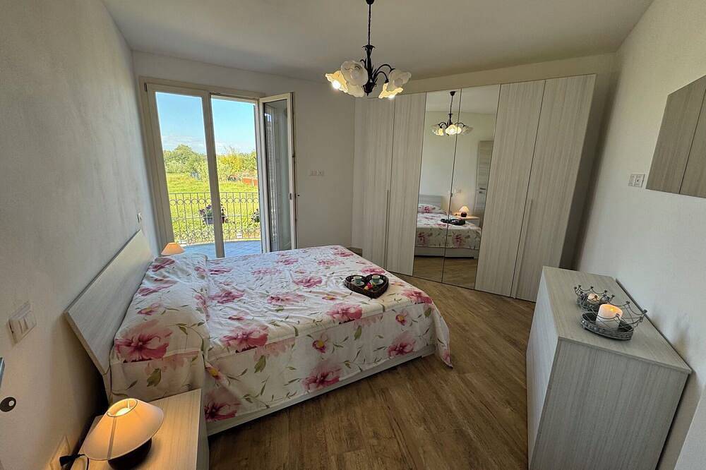 Villa in Altopascio mit 6 Schlafzimmern 18 Schlafplätzen in Altopascio, Lucca Provinz