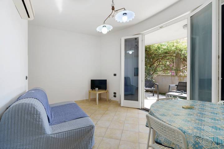 Appartamento intero, Casa Marea Piano Terra con giardino, Wi-Fi e aria condizionata in Marzamemi, Pachino