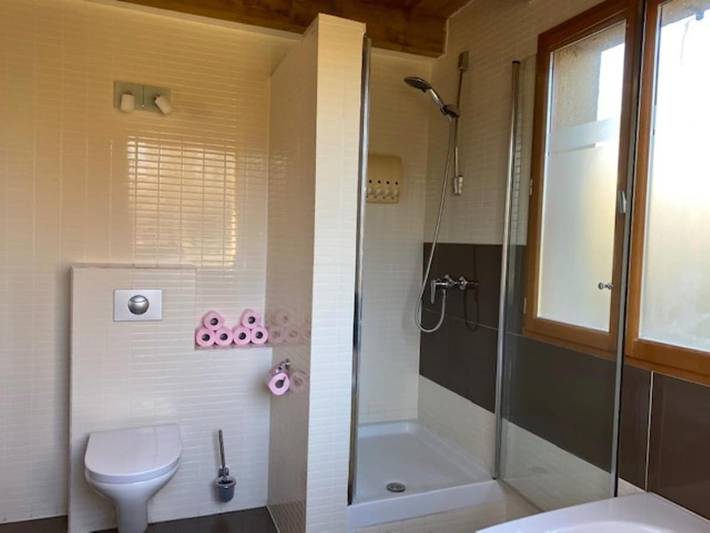 Location de vacances pour 6 personnes, avec jardin ainsi que vue et terrasse, animaux acceptés à Calvignac - 3