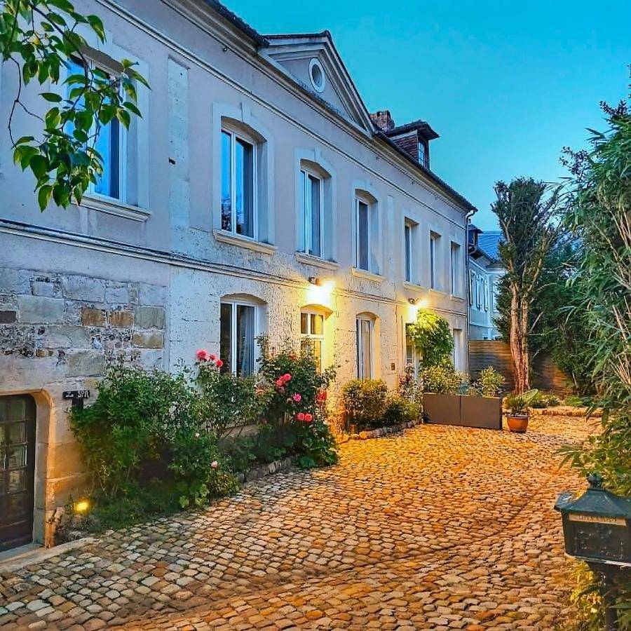 L'Écrin Love Room Spa privatif Orbec in Saint-Roch-de-l'Orbiquet, Région de Lisieux