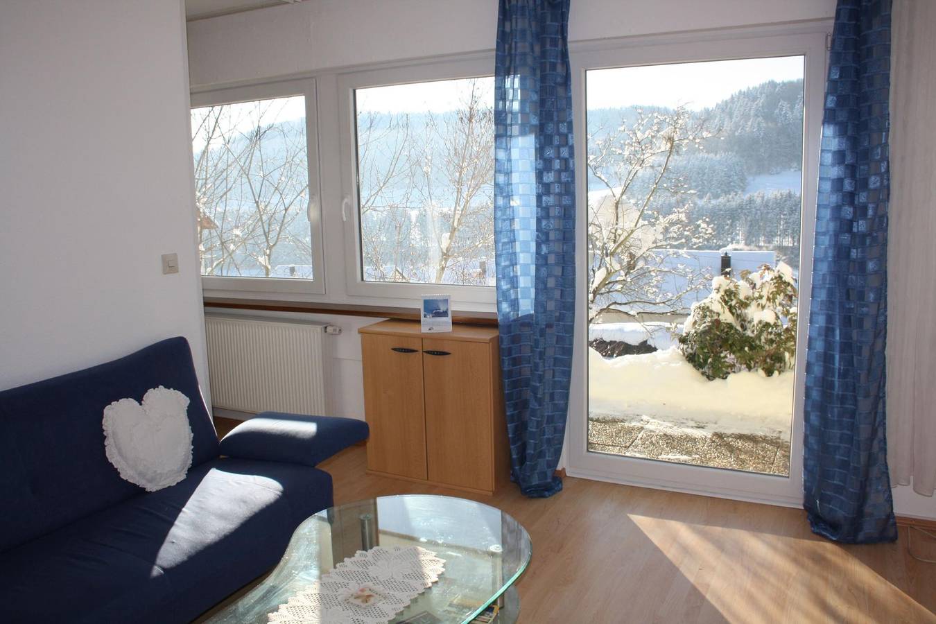 Ganze Ferienwohnung, Schöner Ausblick und ruhiger Lage in Burladingen, Neckar-Alb