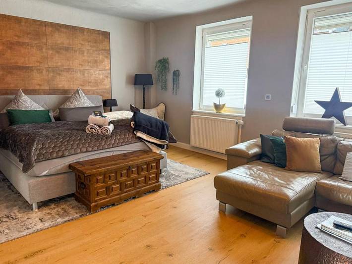 Ferienwohnung für 6 Personen, mit Whirlpool und Garten sowie Ausblick in Saarbrücken - 3