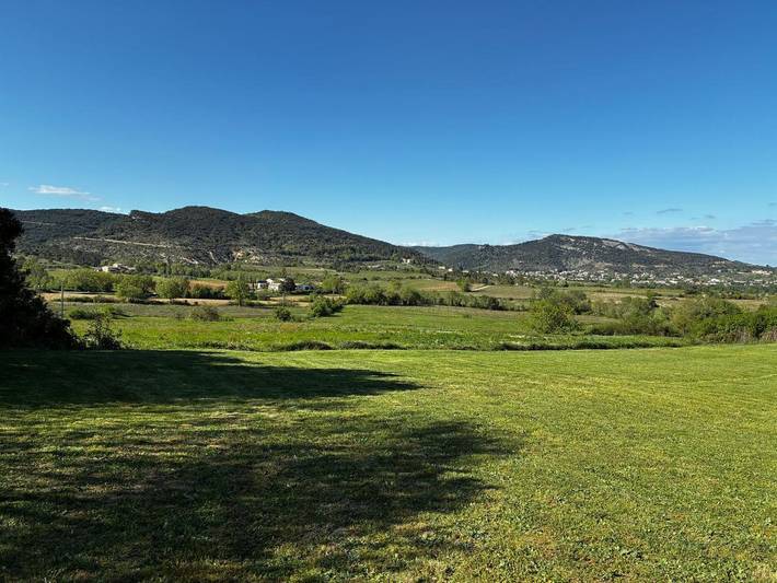 Gîte pour 2 personnes, avec vue et jardin à Saint-Sauveur-de-Cruzières - 2