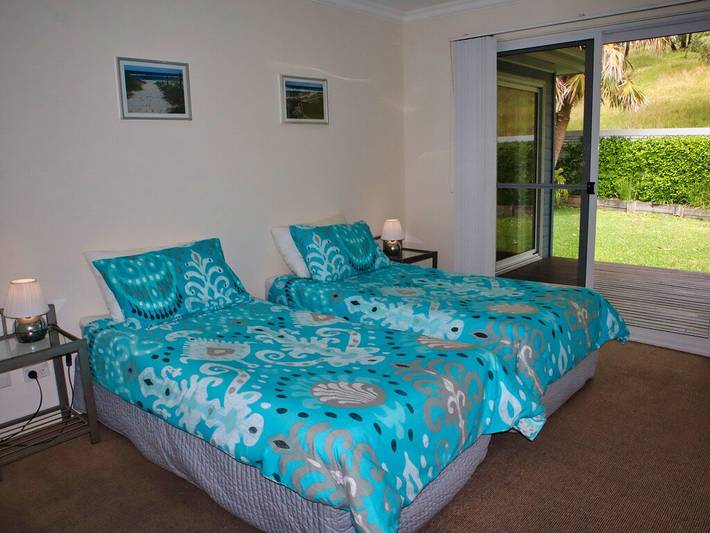 Holiday home for 18 people, with garden and balcony in New South Wales