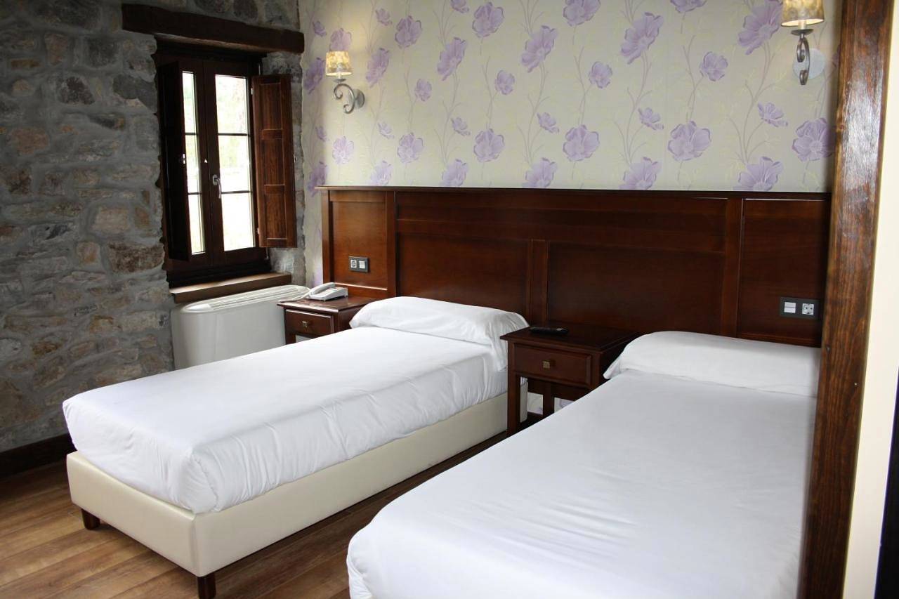 Hotel Rural El Reundu in Lena, Cordillera Cantábrica