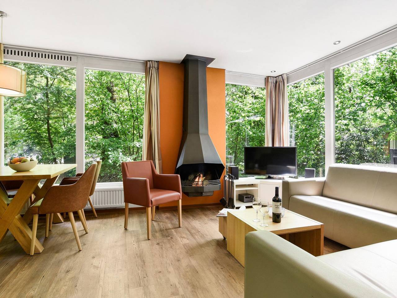 Gezellige bungalow in Putten in Putten, Veluwe