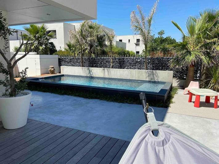 Villa pour 4 personnes, avec terrasse et piscine à Palavas-les-Flots