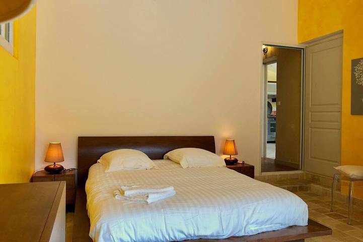 Location de vacances pour 6 personnes, avec jardin et terrasse, animaux acceptés à Saint-Hippolyte-le-Graveyron - 4