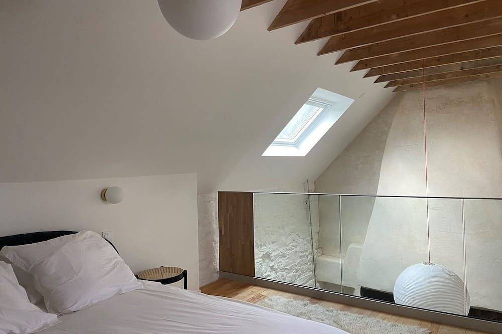 Gwer Penty-Cottage-Design-Salle de bain privée-Vue sur Jardin in Douarnenez, Région de Quimper
