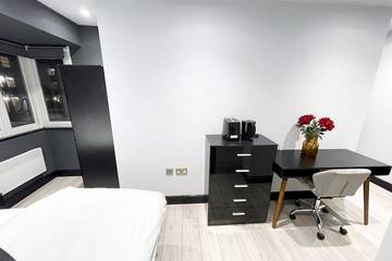 Apartment for 2 People in Harrow, London, Photo 2