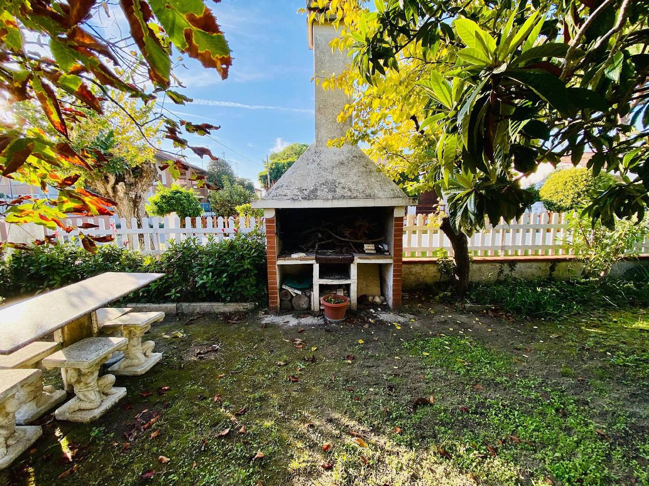 Prestigious villa, climate, 300 metres from the sea in Lido delle Nazioni, Ferrara Province