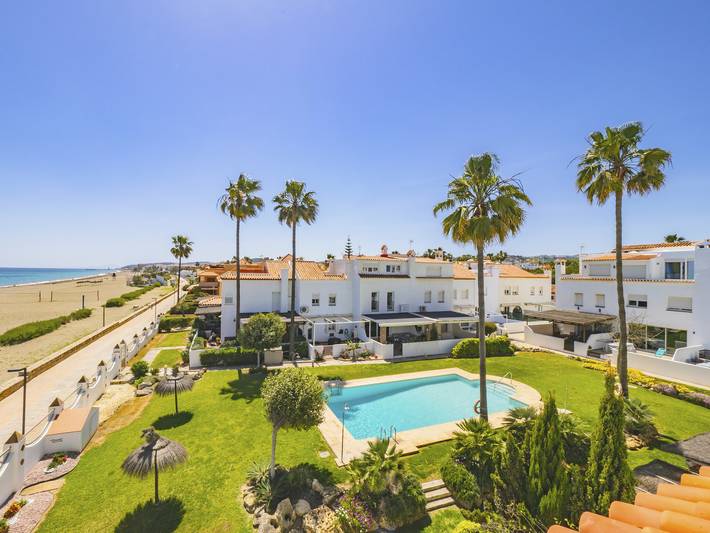 Ferienhaus für 10 Personen, mit Meerblick und Balkon sowie Garten in Casares - 2
