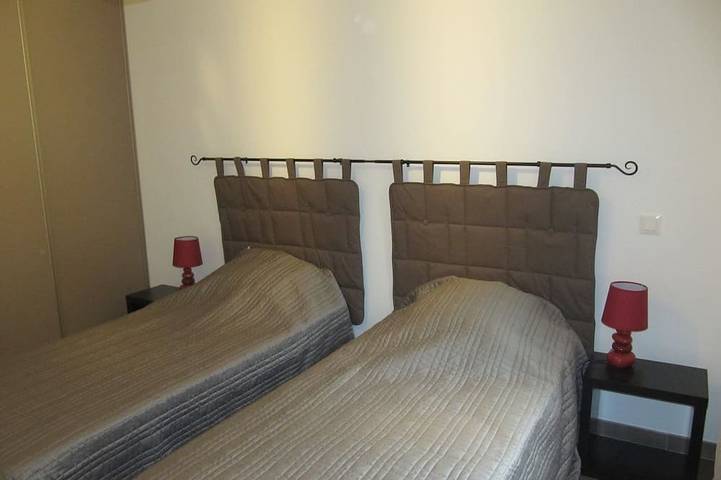 Location de vacances pour 8 personnes, avec jardin et balcon à Euzet - 3