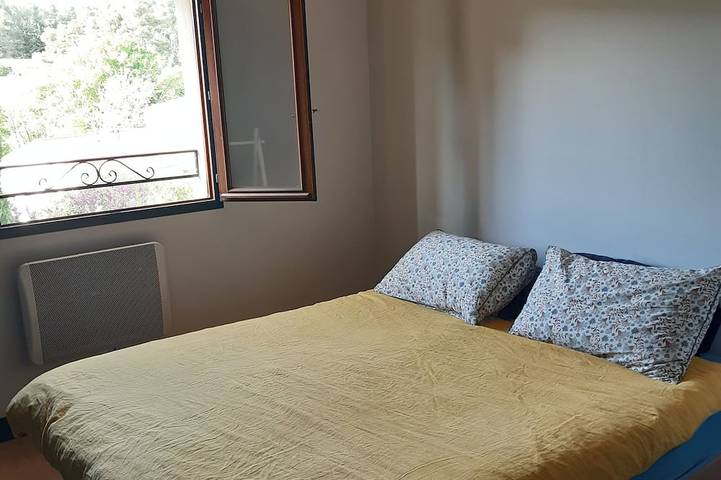 Gîte pour 5 personnes, avec jardin et terrasse à Bize-Minervois - 3