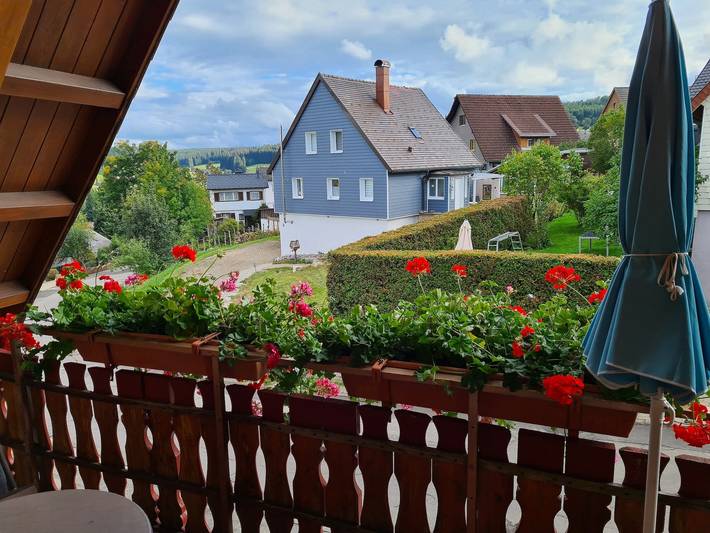 Appartamento intero, Appartamento '30qm' con giardino condiviso, balcone e Wi-Fi in Schonwald im Schwarzwald, Sudschwarzwald