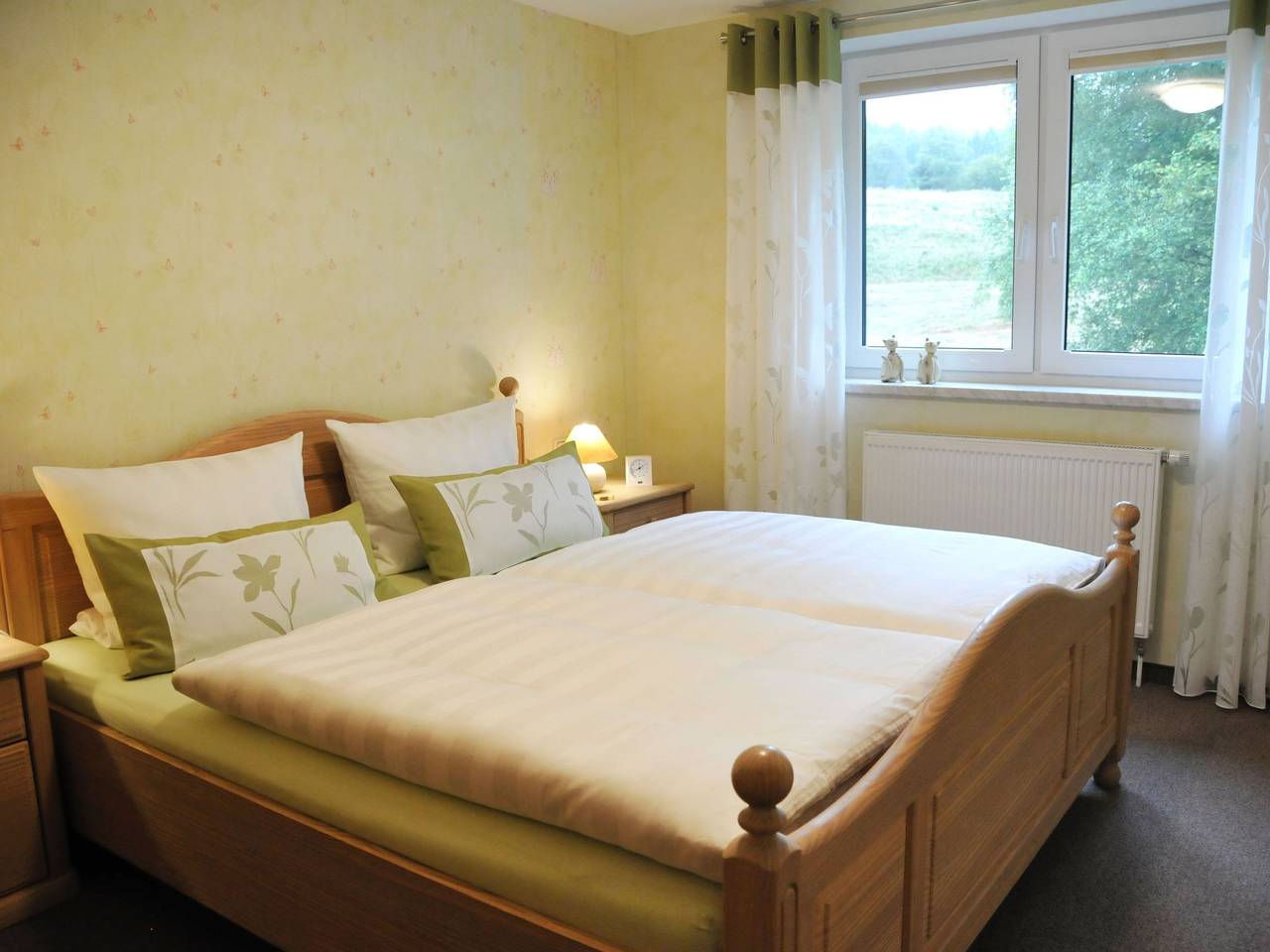 Ganze Wohnung, Wiesengrund in Neuhaus am Rennweg, Rennsteig