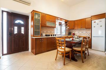 Maison De Vacances pour 6 Personnes dans Rhodes, Dodécanèse, Photo 3
