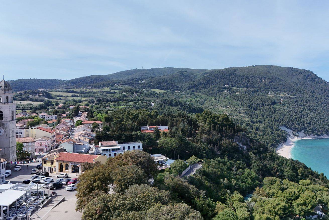 Apartamento entero, S171 - Sirolo, wonderful studio in the city center in Sirolo, Riviera del Conero