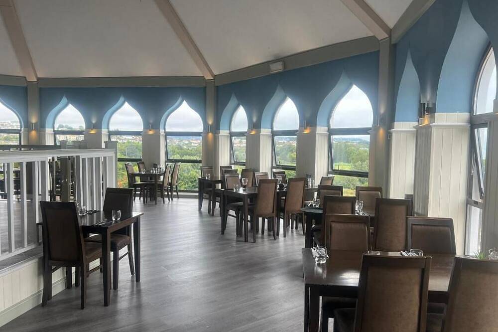 Coastal Getaway with Free Activities & Beach Access in Goodrington, Paignton
