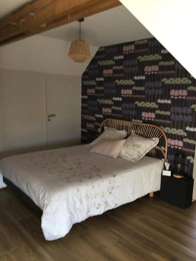 Cottage pour 2 personnes, avec terrasse ainsi que vue et jardin à Janzé
