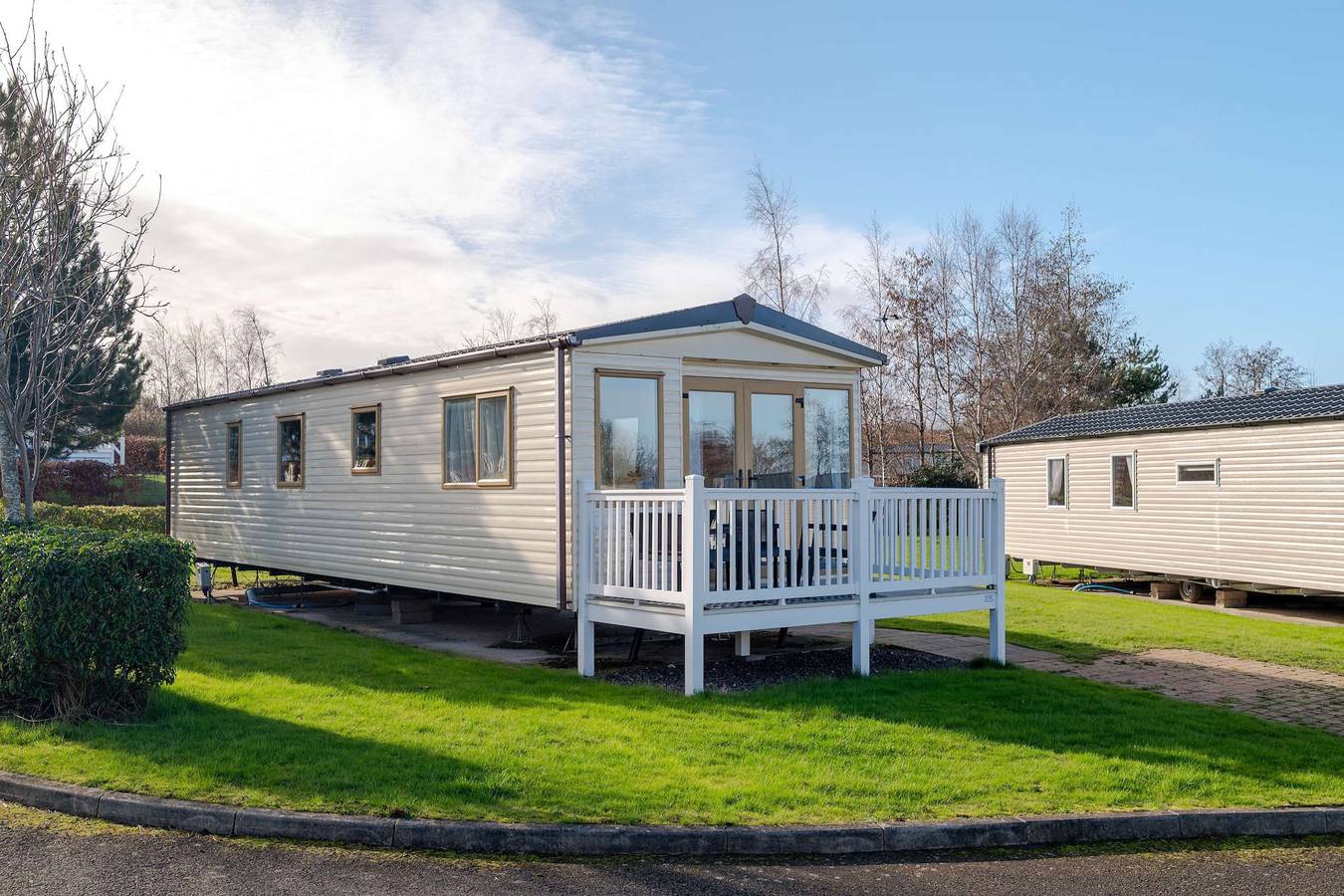Entire apartment, Family Stay - Pet Friendly Caravan - Wi-Fi - Sleep 7 in Edinburgh and Lothian
