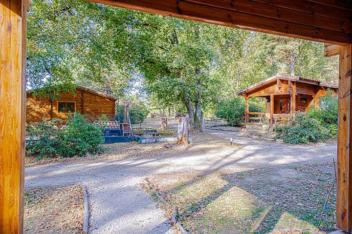 Location de vacances pour 6 personnes, avec vue ainsi que jardin et vue sur le lac à Lisle-sur-Tarn - 2