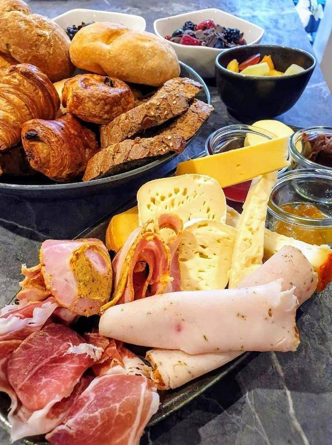 Chambre d’hôte pour 3 personnes, avec vue et jardin à Le Coq - 4