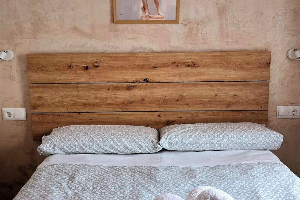 Entire apartment, Cherry Deluxe in Ronda, Málaga Province