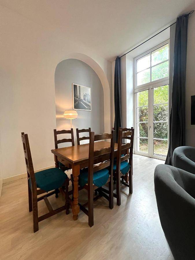 Appartement entier, Le Clos - Centre ville - Jardin - Parking privé in Poitiers, Vienne (France)
