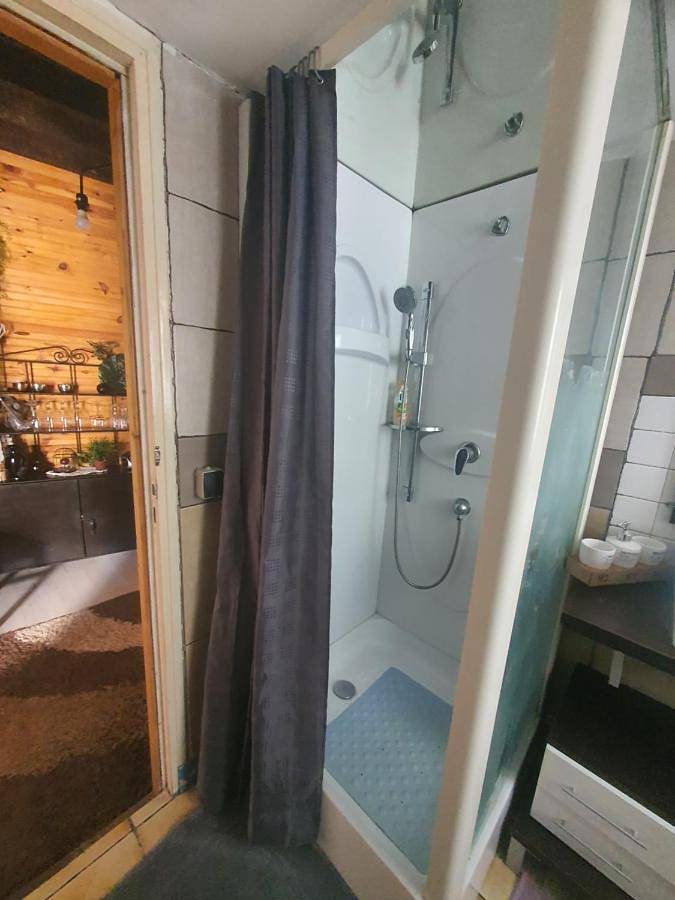 Location de vacances pour 4 personnes, avec Terrasse et Jardin dans Glos - 2