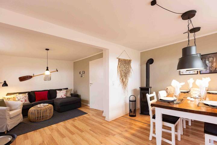 Ferienhaus für 6 Personen, mit Terrasse und Garten in Oldenswort - 4