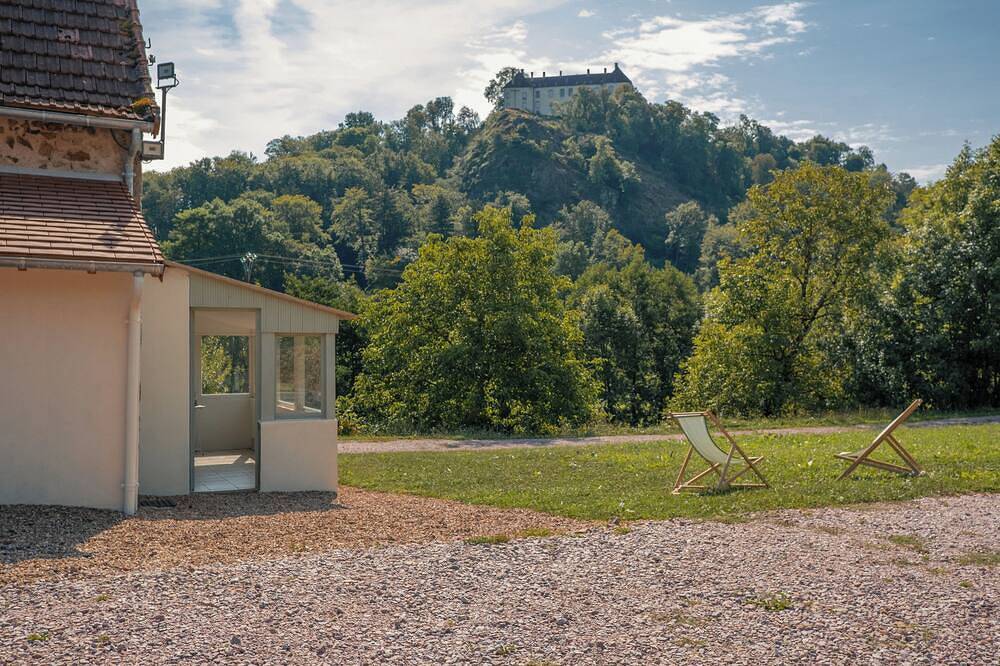 Domaine de La Roche, un lieu de ressourcement dans le Parc du Morvan in Larochemillay, Parc naturel régional du Morvan