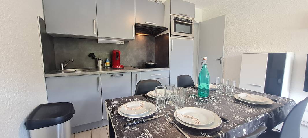 Studio pour 4 personnes, avec balcon
