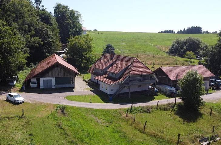 Ferienwohnung für 2 Personen, mit Balkon und Terrasse sowie Ausblick in Rickenbach - 2