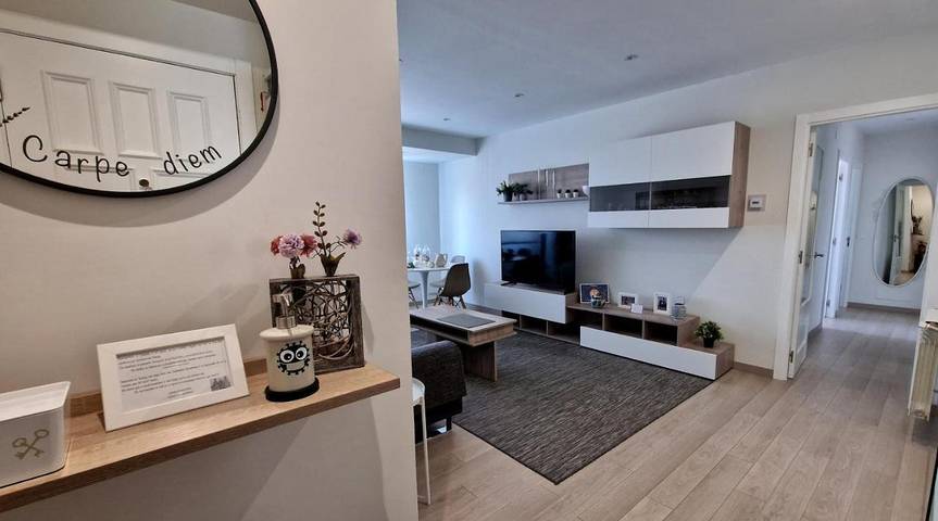 Apartamento de vacaciones para 5 personas, con terraza y vistas - 1