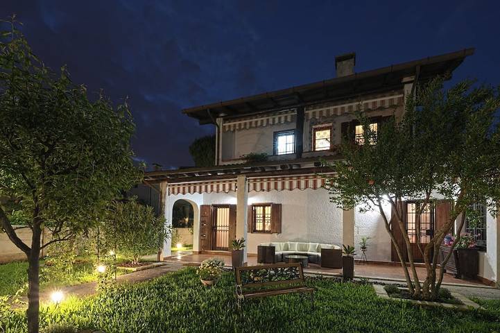 Holiday home for 8 people, with balcony and garden - 1