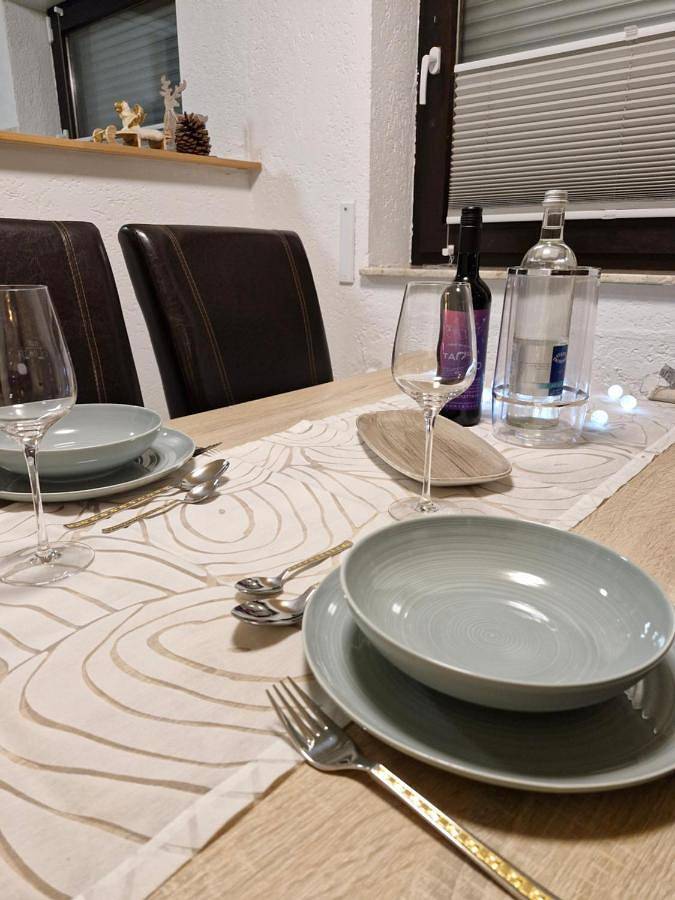 Ferienwohnung für 4 Personen, mit Terrasse und Garten sowie Ausblick