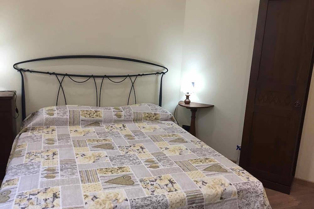 Entire apartment, Lovely apartment in Cuneo Center in Cuneo, Cuneo Province