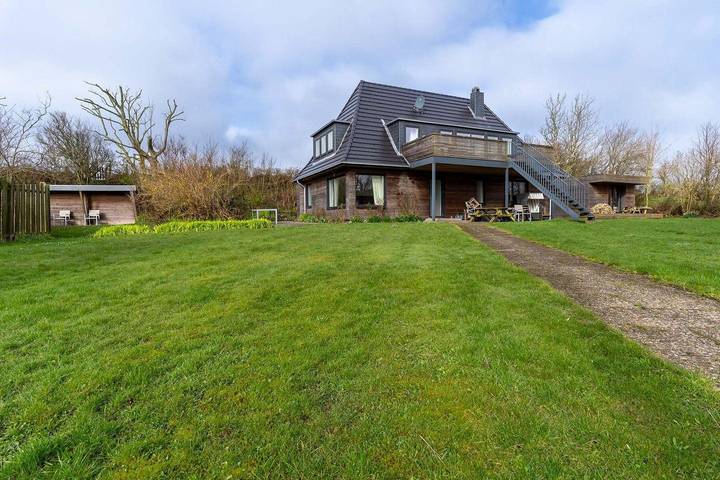 Ferienwohnung für 4 Personen, mit Garten und Ausblick sowie Terrasse, kinderfreundlich - 1